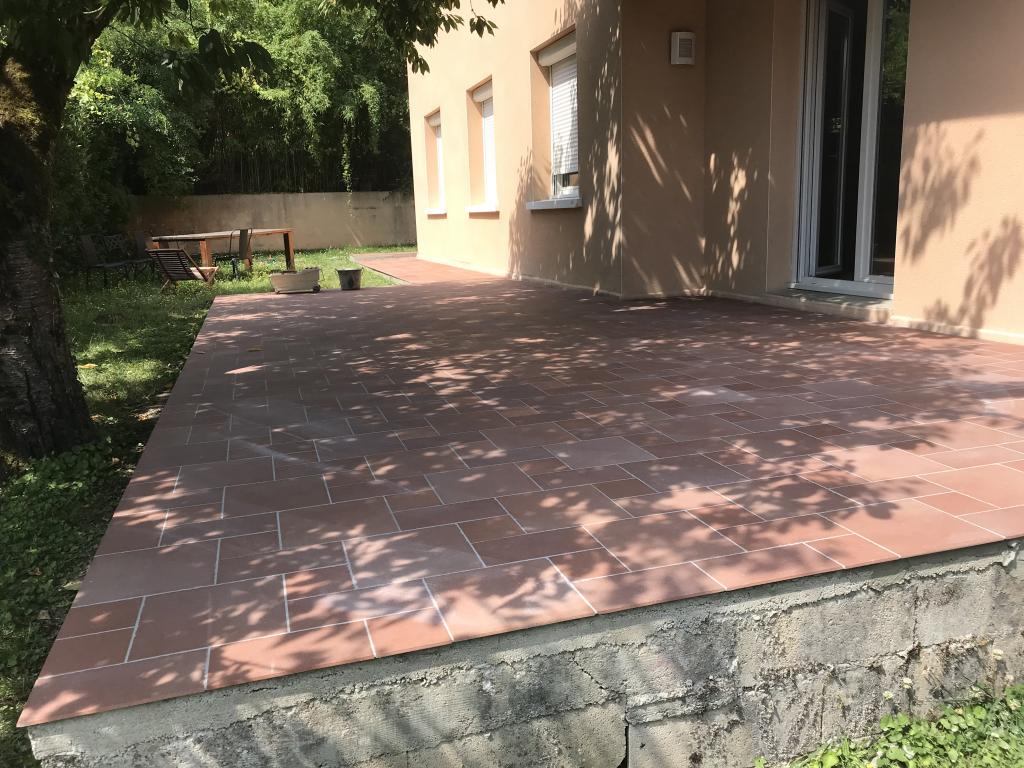 POSE DE CARRELAGE EXTERIEUR 